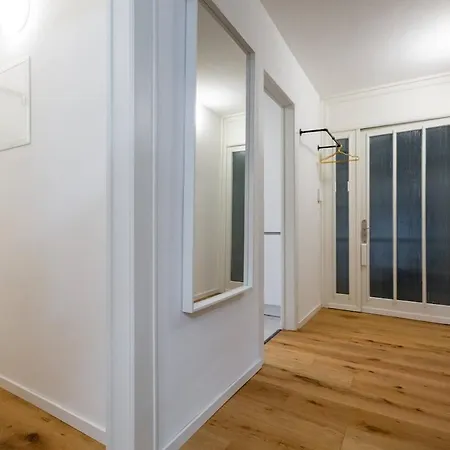 Vertical Modern 3 Bedroom Near Station Lejlighed Zürich