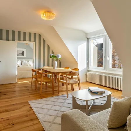 Vertical Suite - Zuerich *