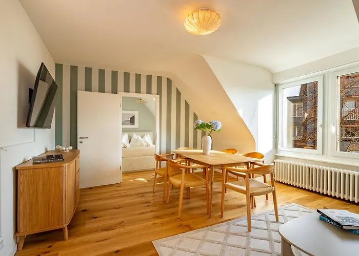 Vertical Modern 3 Bedroom Near Station * Zurich