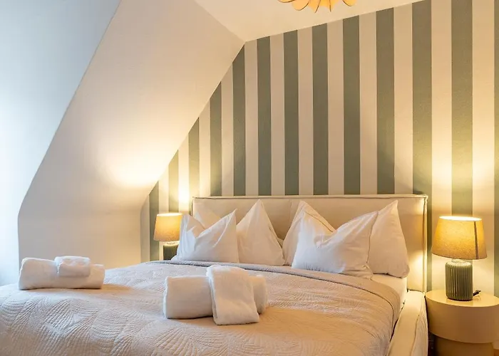 Vertical Modern 3 Bedroom Near Station Zurich