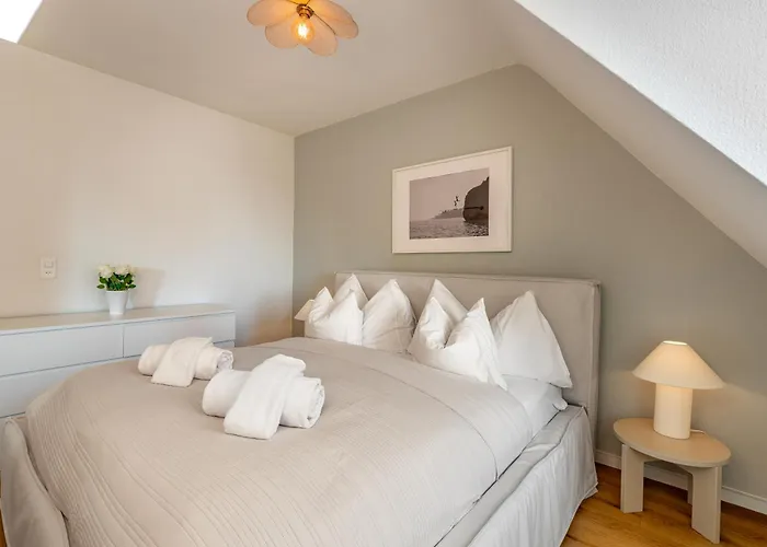 Vertical Modern 3 Bedroom Near Station * Zurich